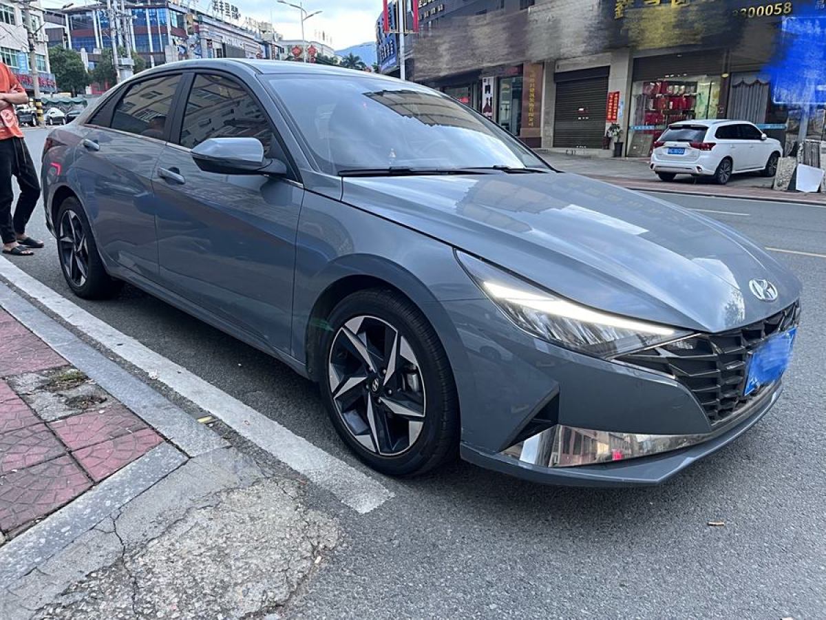 現(xiàn)代 伊蘭特  2022款 1.5L CVT LUX尊貴版圖片