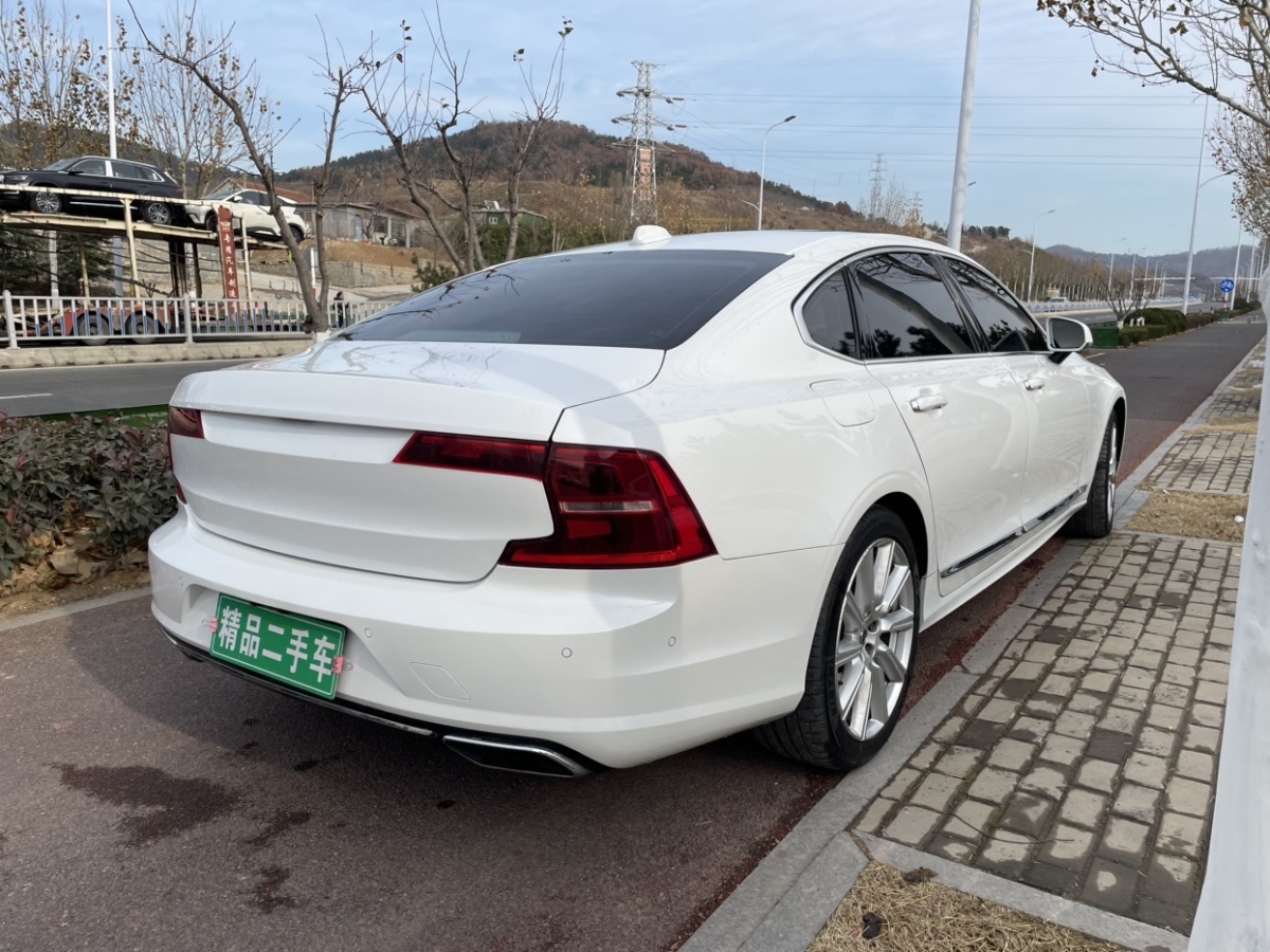 沃爾沃 S90  2019款 T5 智雅版圖片