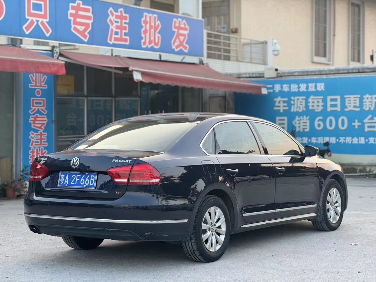 大众 帕萨特  2014款 1.8TSI 自动尊荣版图片