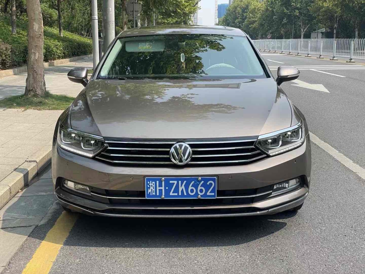 大众 迈腾  2019款  330TSI DSG 豪华型 国VI图片