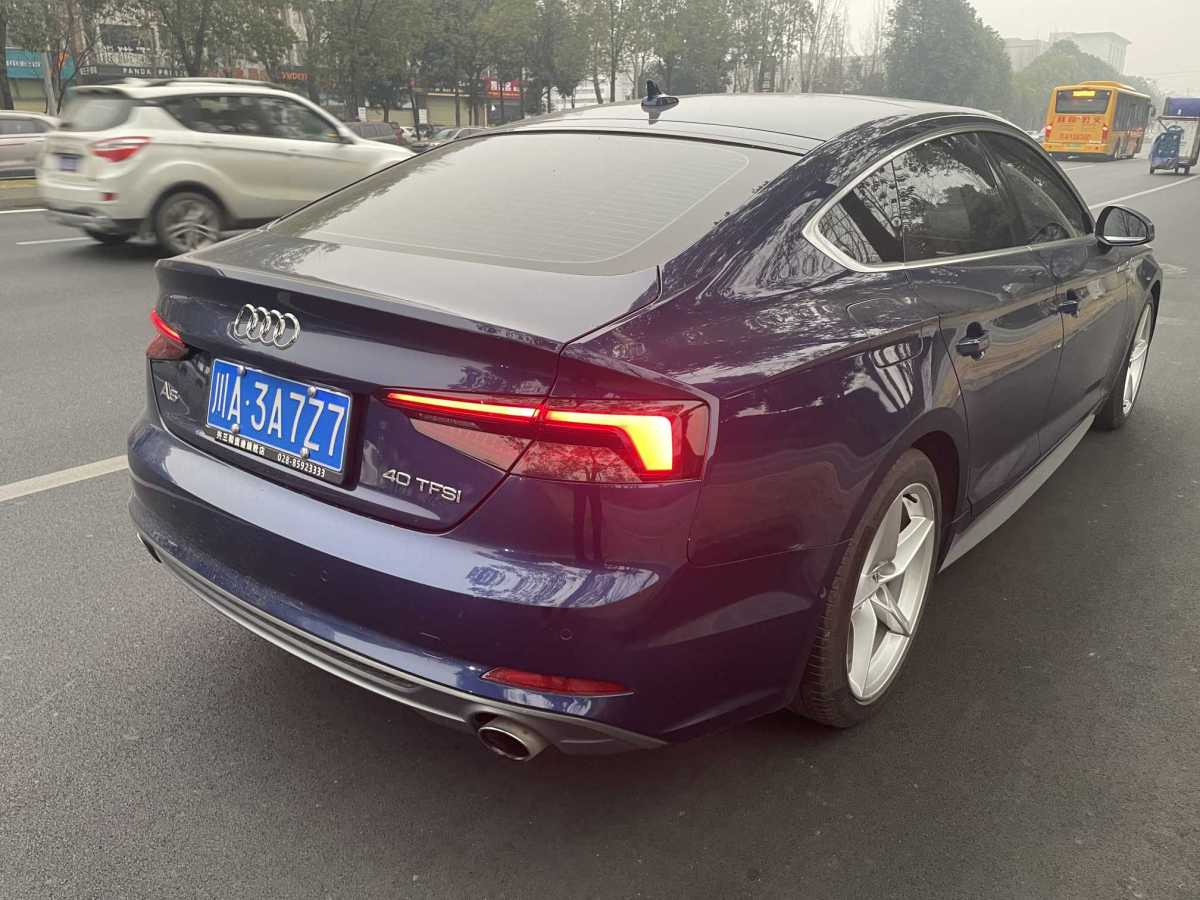 奧迪 奧迪A5  2019款 Sportback 40 TFSI 時(shí)尚型圖片