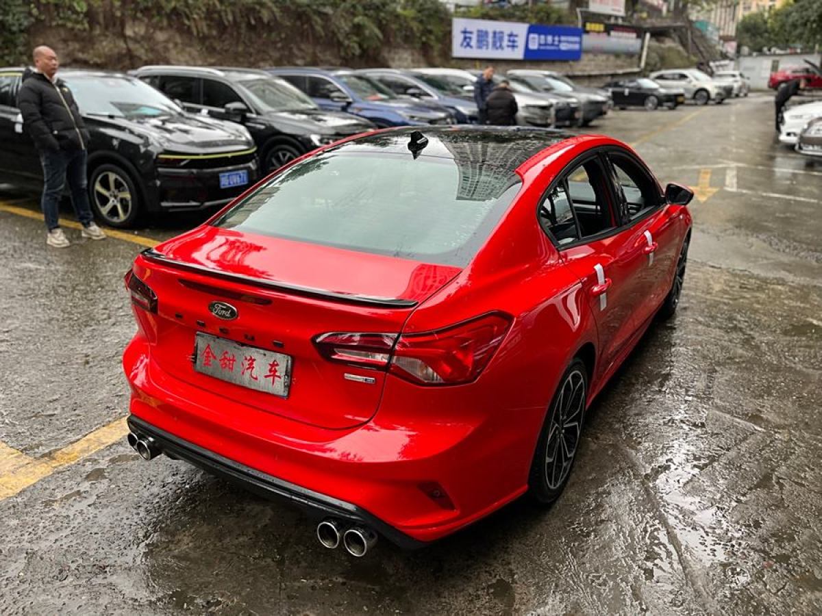 2019年2月福特 ?？怂? 2019款 三廂 EcoBoost 180 自動ST Line