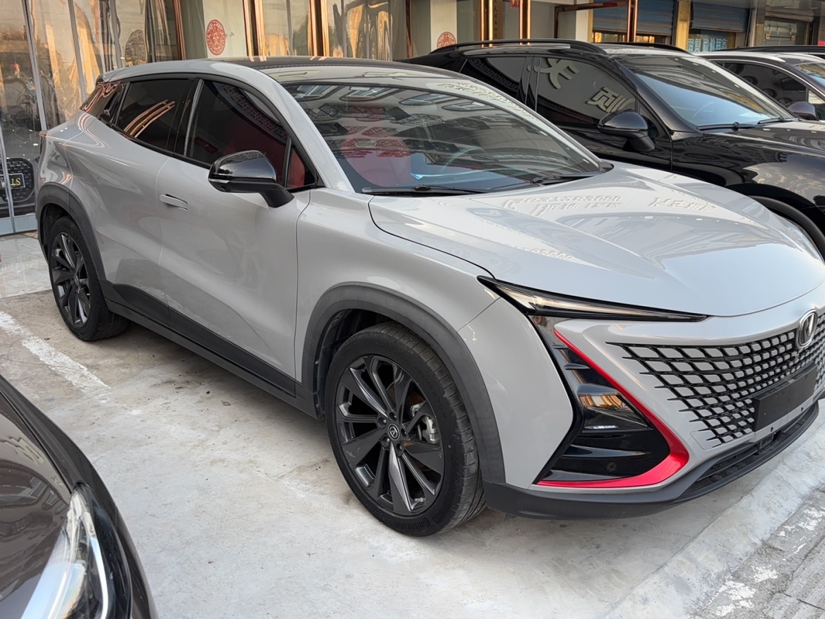 長(zhǎng)安 UNI-T  2020款 1.5T 豪華型圖片