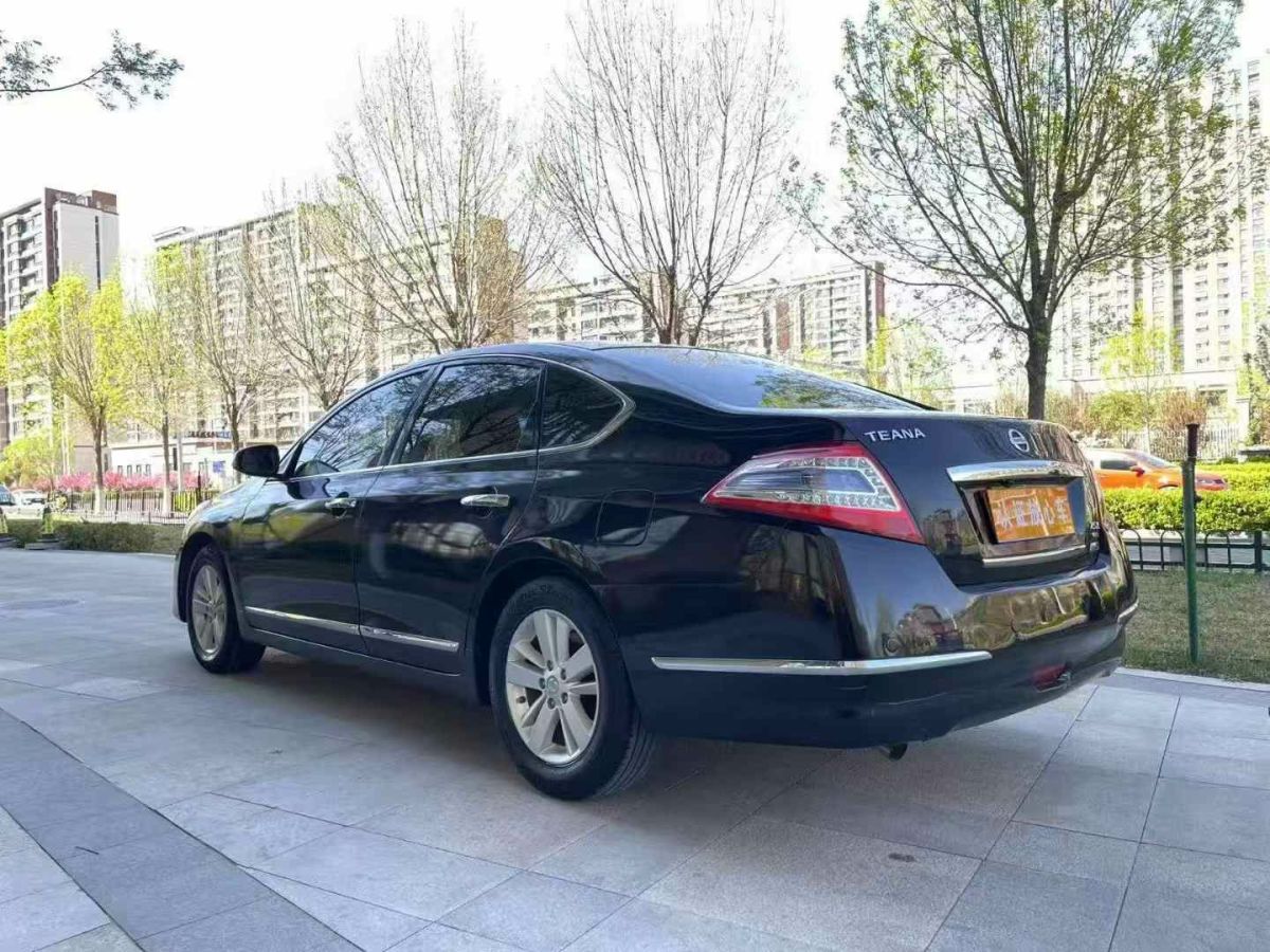 日產(chǎn) 天籟  2011款 2.0L XE標(biāo)準(zhǔn)版圖片