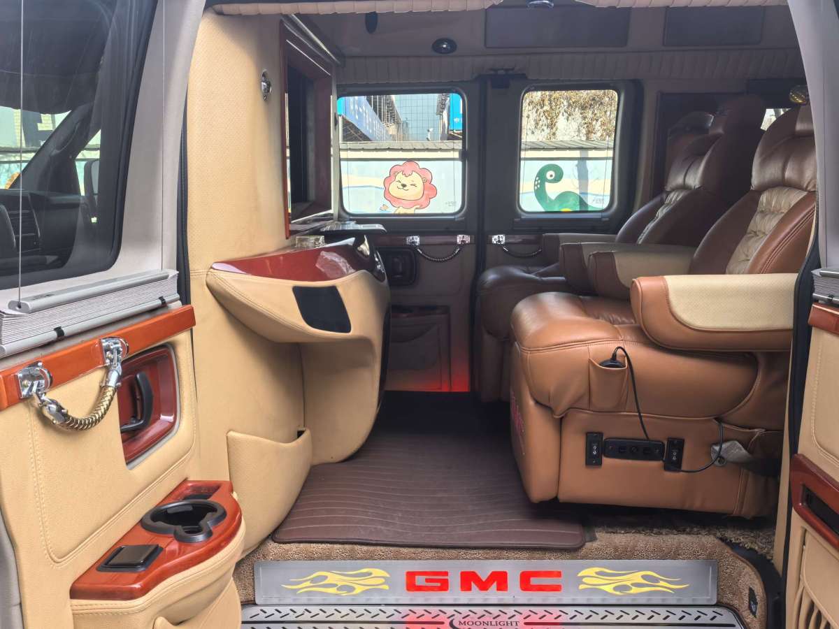 GMC SAVANA  2013款 5.3L 領(lǐng)袖至尊版圖片