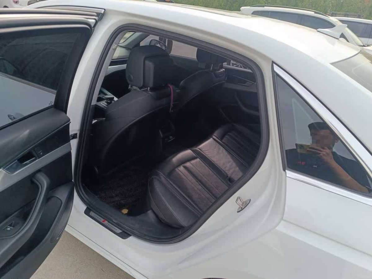 奧迪 奧迪A4L  2020款 40 TFSI 時(shí)尚動(dòng)感型圖片