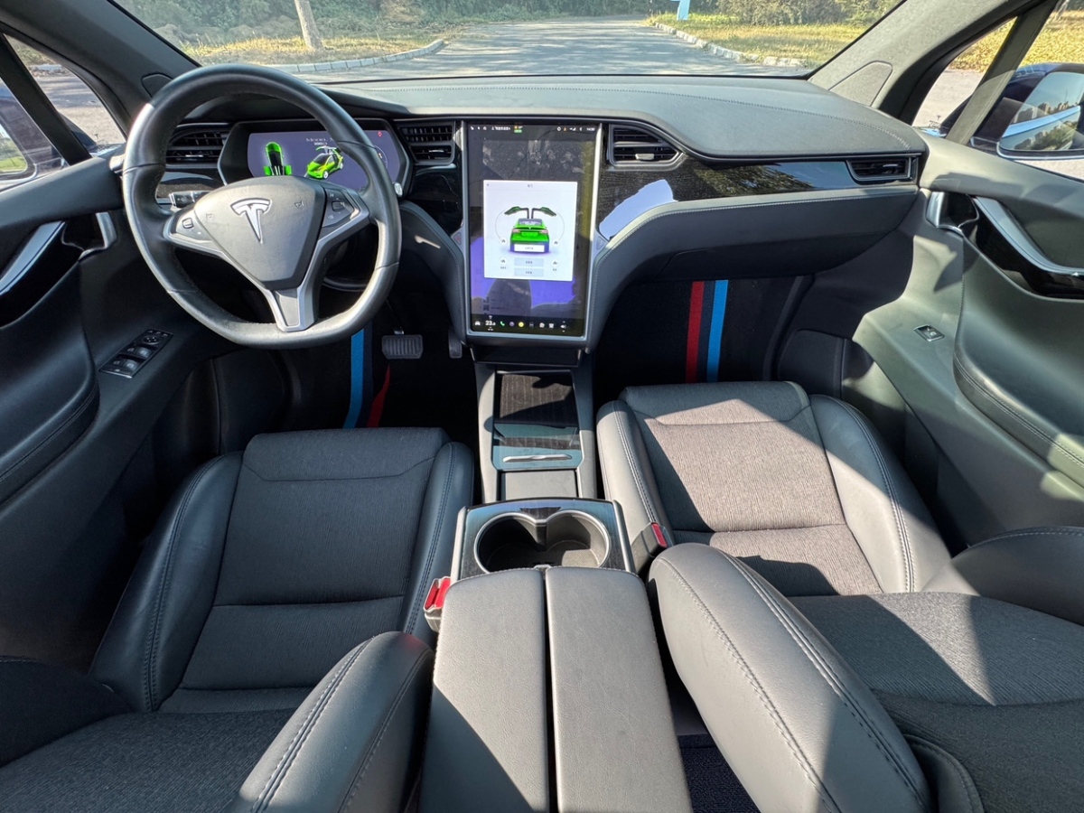 2019年4月特斯拉 Model X  2017款 Model X 100D 長(zhǎng)續(xù)航版