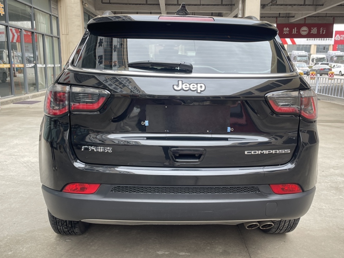 2020年1月Jeep 指南者  2019款  220T 自动驭享版