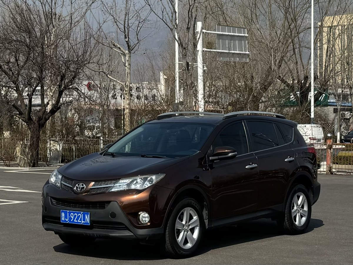 豐田 RAV4榮放  2015款 2.5L 自動四驅(qū)精英版圖片