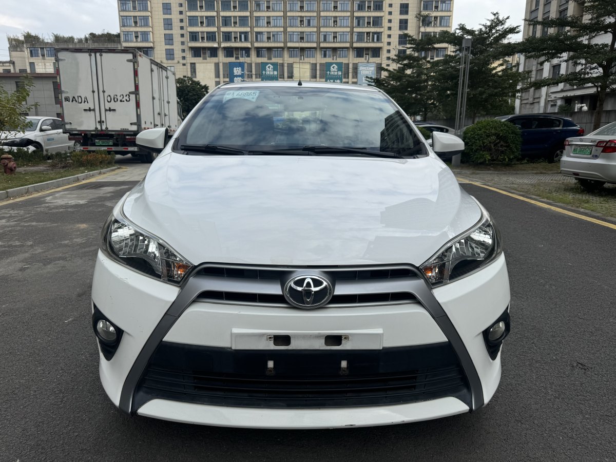 豐田 YARiS L 致炫  2015款 1.5G 自動(dòng)炫動(dòng)天窗特別版圖片