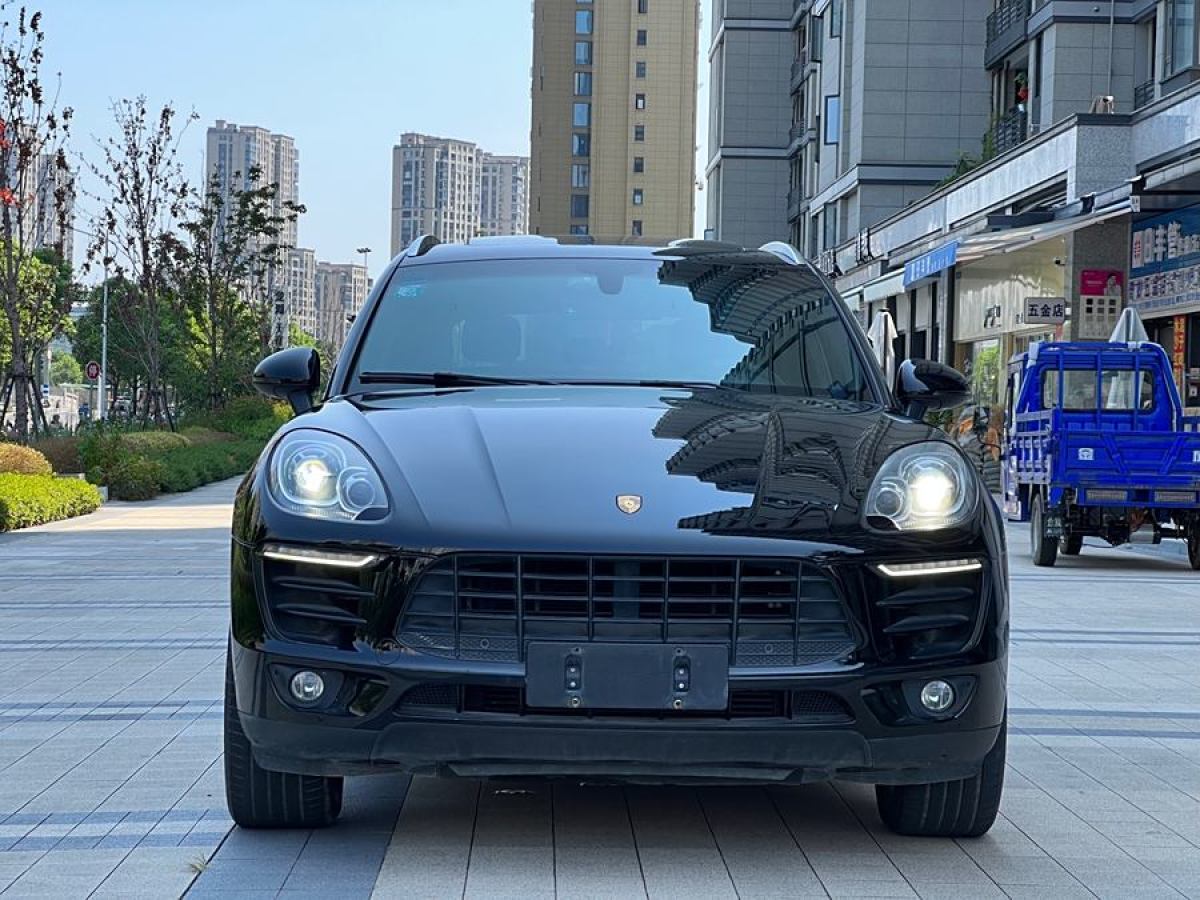 保時(shí)捷 Macan  2016款 Macan 2.0T圖片