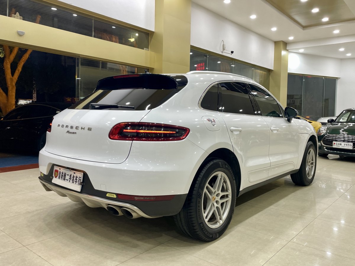 保時(shí)捷 Macan  2017款 Macan 2.0T圖片