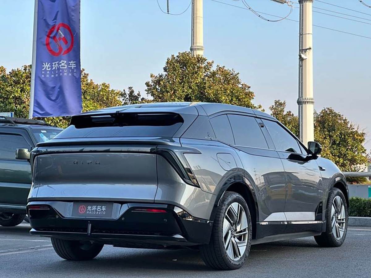 高合 高合HiPhi Y  2023款 810km 長續(xù)航版圖片