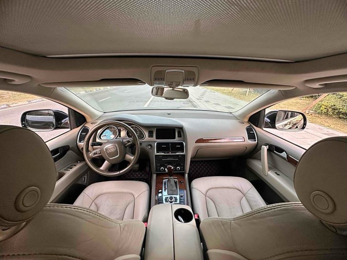 奧迪 奧迪Q7  2010款 3.6 FSI quattro 豪華型圖片