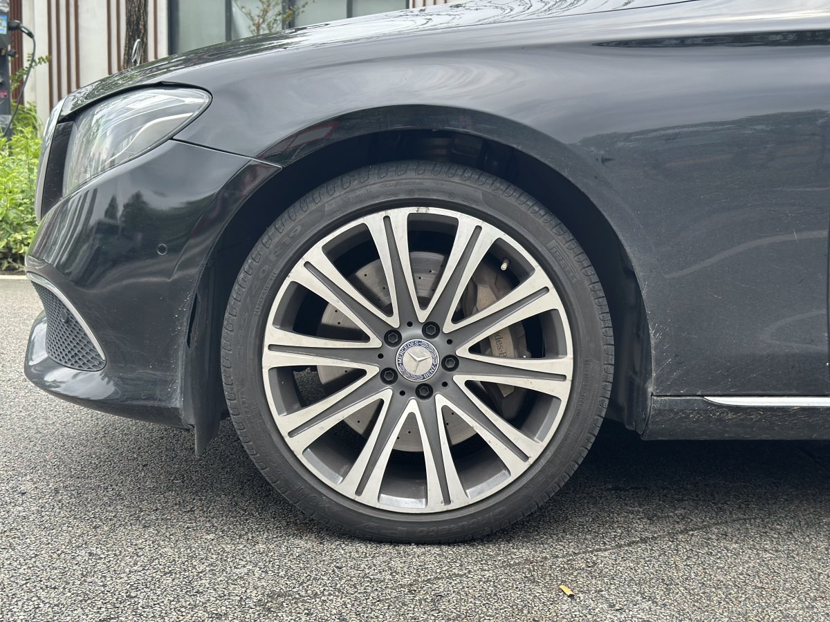 2018年1月奔馳 奔馳E級  2017款 E 320 L 4MATIC
