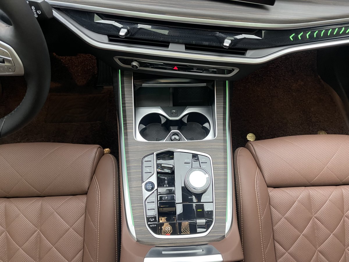 寶馬 寶馬X7  2023款 xDrive40i 領先型豪華套裝圖片