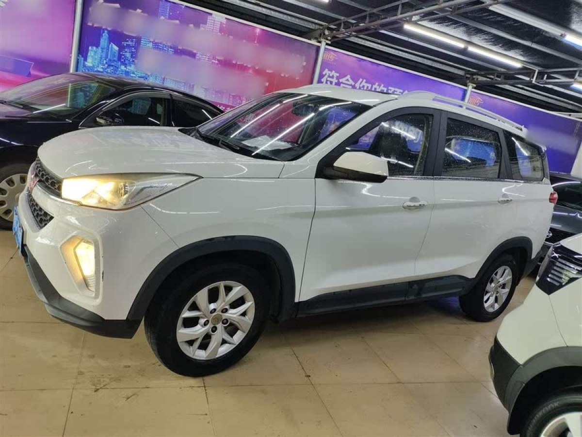 五菱 五菱宏光S3  2018款 1.5L 手動(dòng)豪華型圖片