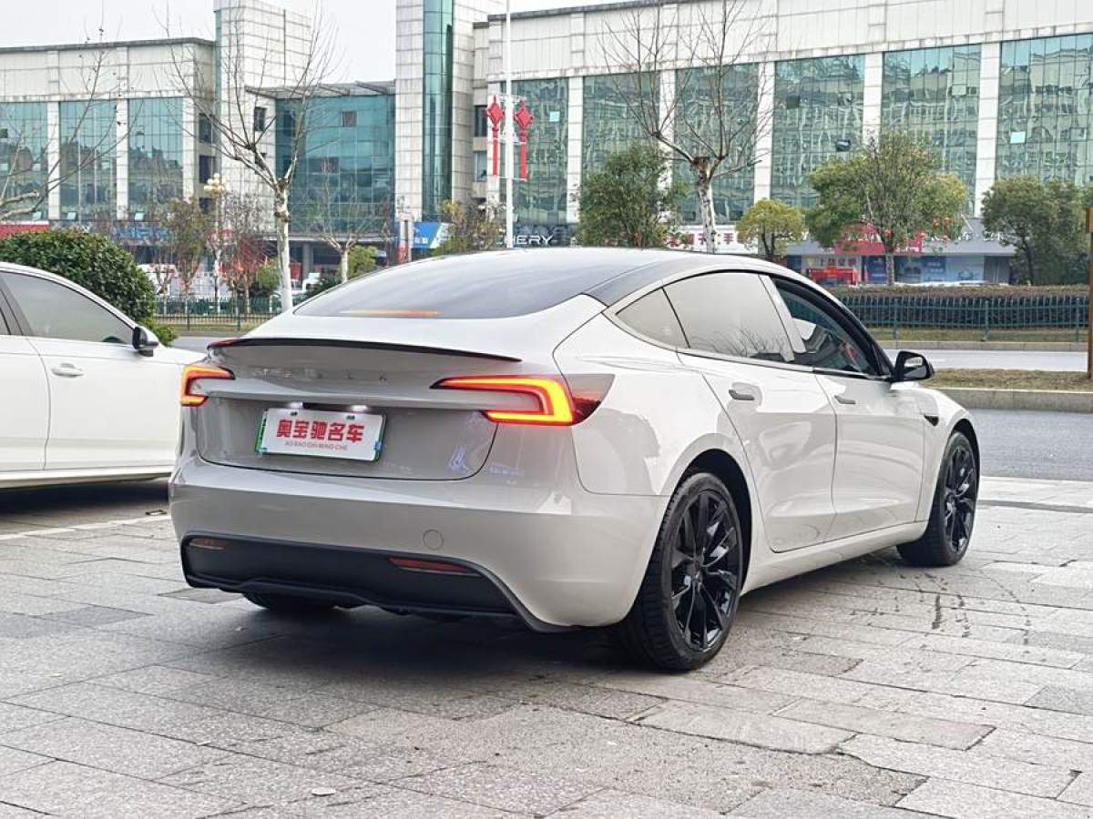 特斯拉 Model Y  2023款 后輪驅(qū)動(dòng)版圖片