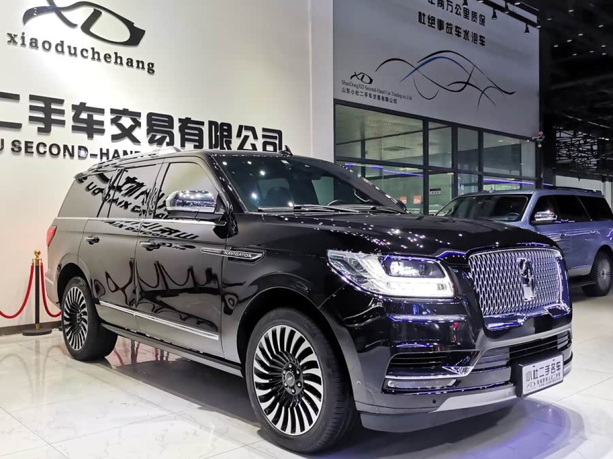 林肯 領(lǐng)航員  2020款 3.5T 總統(tǒng)系列圖片