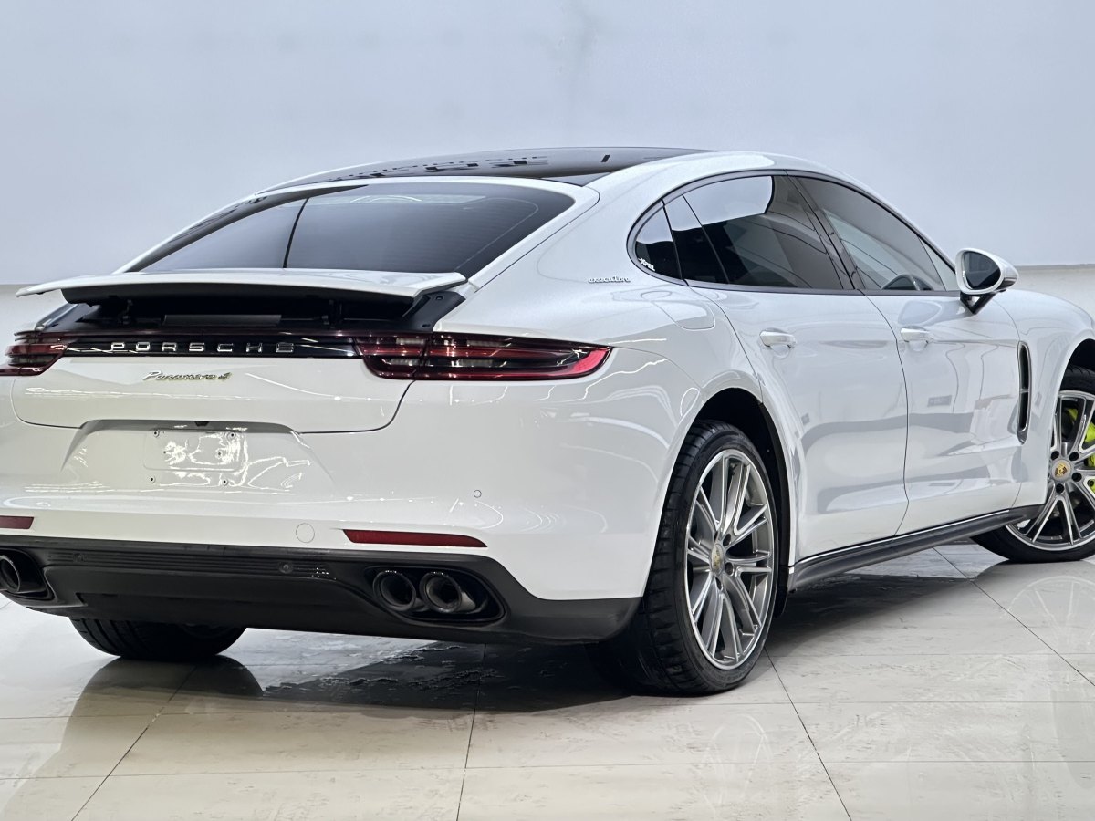 保時(shí)捷 Panamera新能源  2021款 Panamera 4 E-Hybrid 行政加長版 2.9T圖片