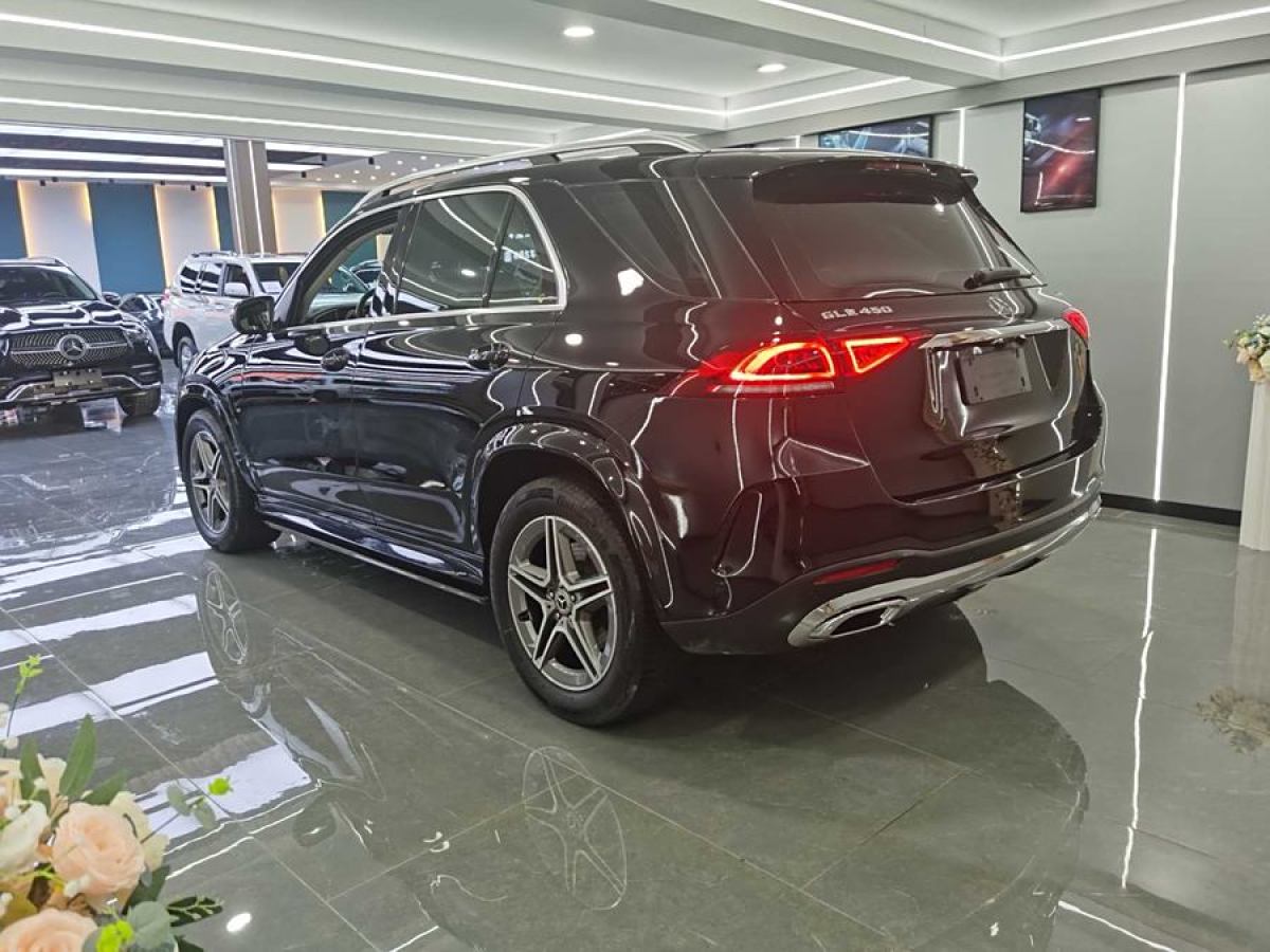 奔馳 奔馳GLE  2022款 改款 GLE 450 4MATIC 時尚型圖片