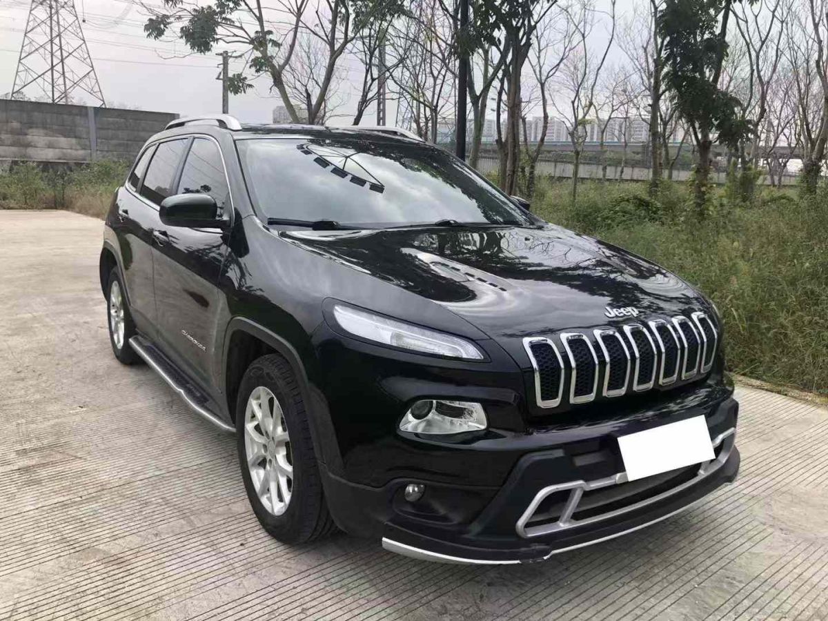 Jeep 自由俠  2018款 180T DCT動(dòng)能版+圖片