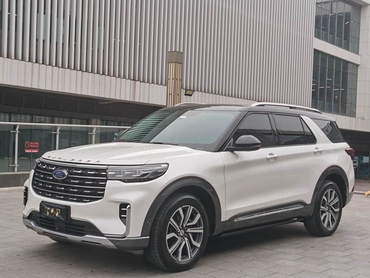 2023年2月福特 探險(xiǎn)者  2023款 EcoBoost 285 四驅(qū)鈦金版 6座