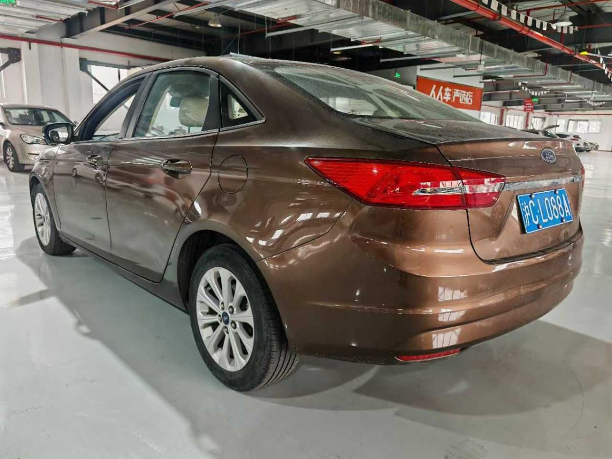 福特 福睿斯  2015款 1.5L 手動時尚型圖片