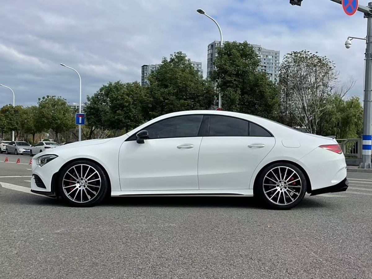 奔馳 奔馳CLA級AMG  2020款 AMG CLA 35 4MATIC圖片