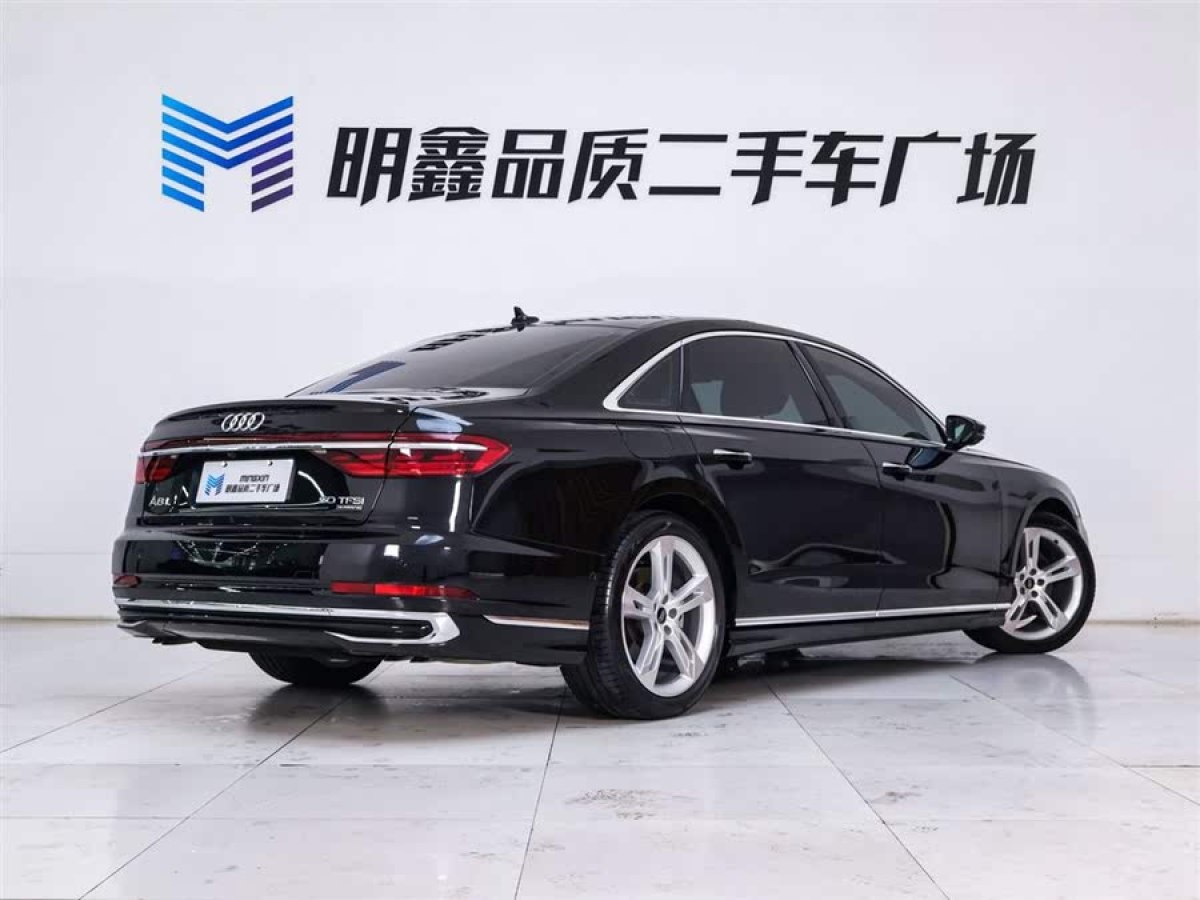 奧迪 奧迪A8  2023款 A8L 50 TFSI quattro 臻選型圖片