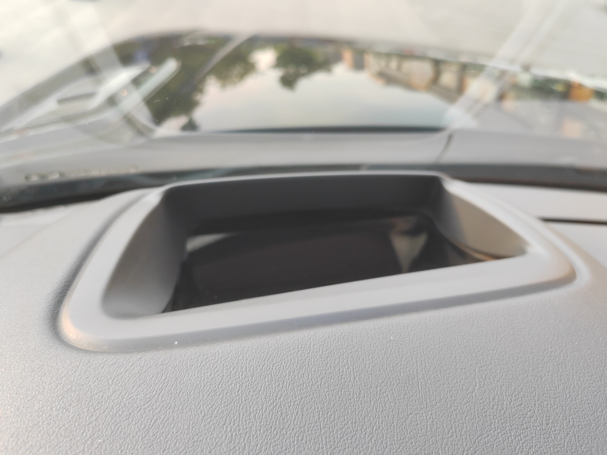 路虎 攬勝運動版  2019款 3.0 L6 HSE DYNAMIC圖片