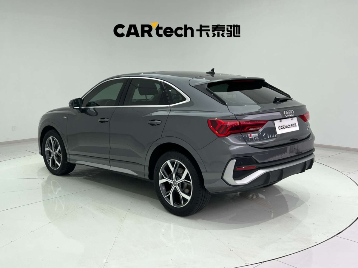 奧迪 奧迪Q3 Sportback  2020款 Sportback 40 TFSI 時尚型圖片