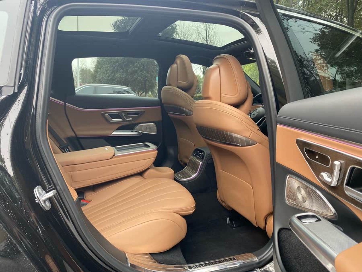 奔馳 奔馳E級(jí)  2024款 E 300 L 豪華型圖片
