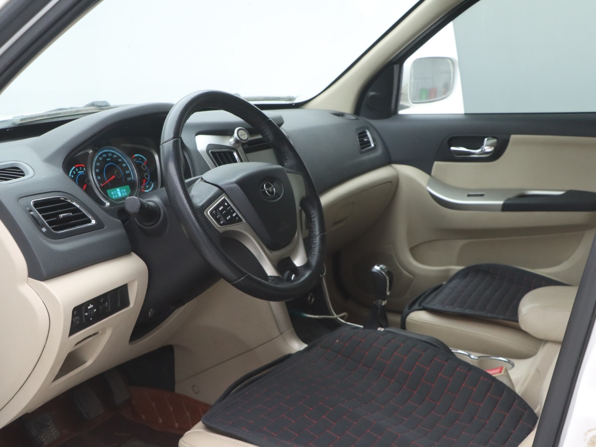 海馬 S7  2017款 1.8T 手動(dòng)領(lǐng)先版圖片