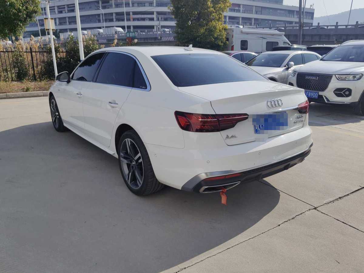 奧迪 奧迪A4L  2020款 40 TFSI 豪華動感型圖片