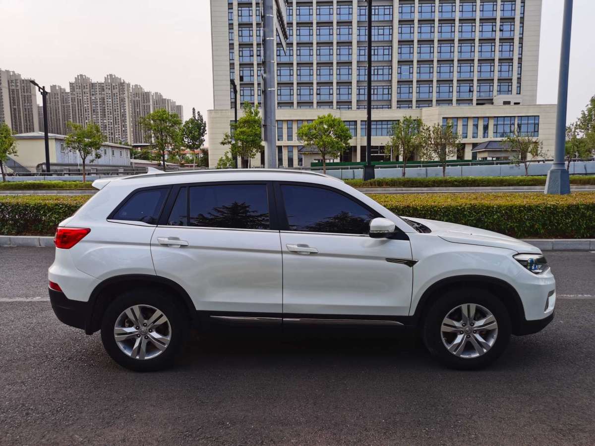 長安 CS75  2016款 2.0L 手動豪華型 國IV圖片