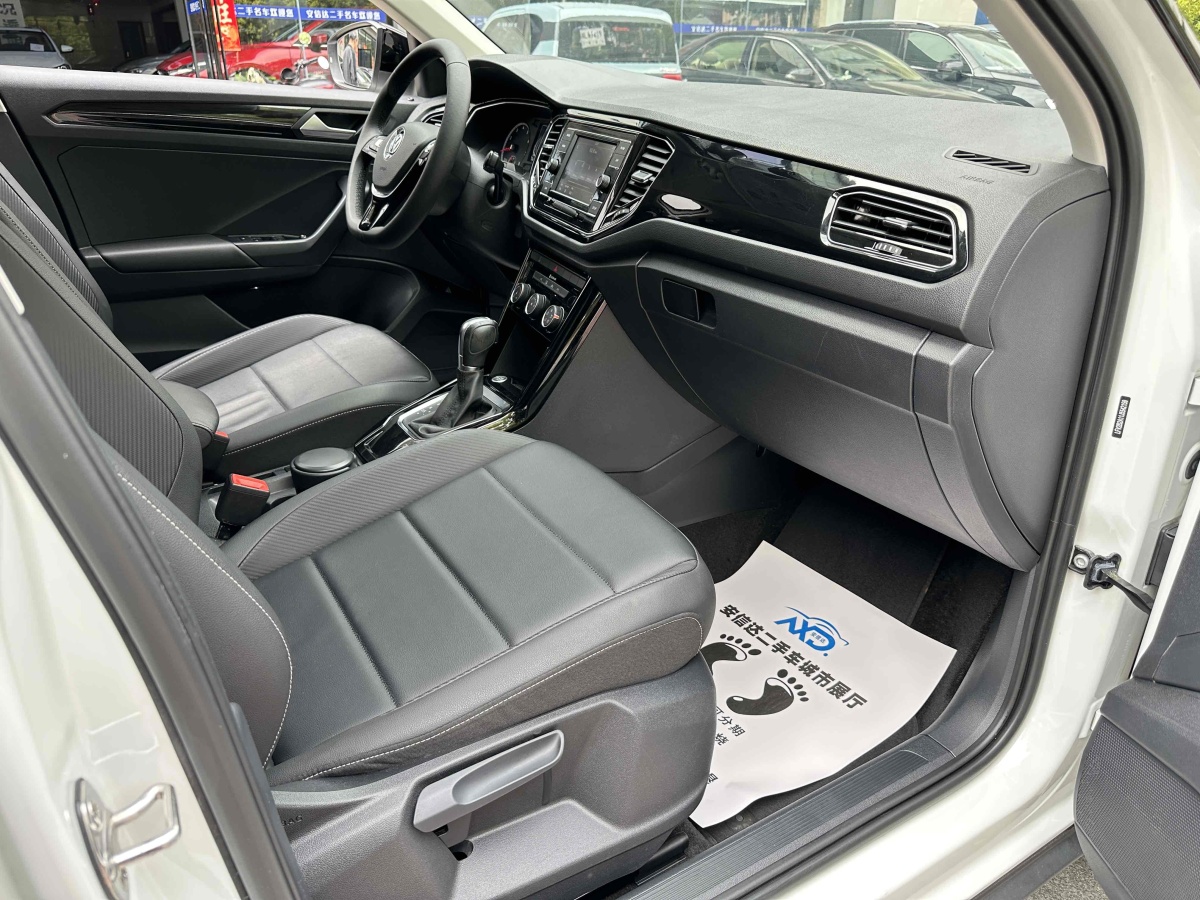 2018年9月大众 T-ROC探歌  2019款 280TSI DSG两驱舒适型 国V