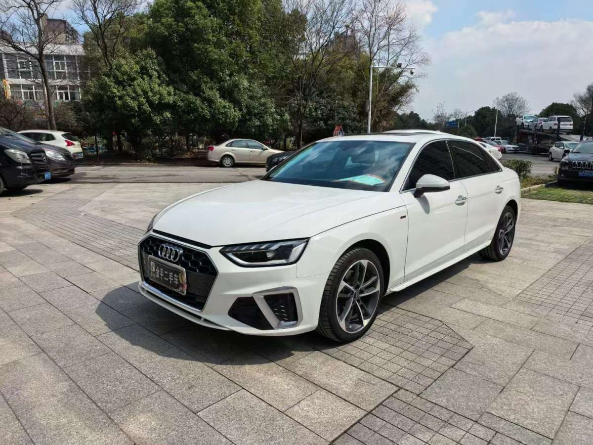 2022年6月奧迪 奧迪A4L  2022款 40 TFSI 時尚動感型