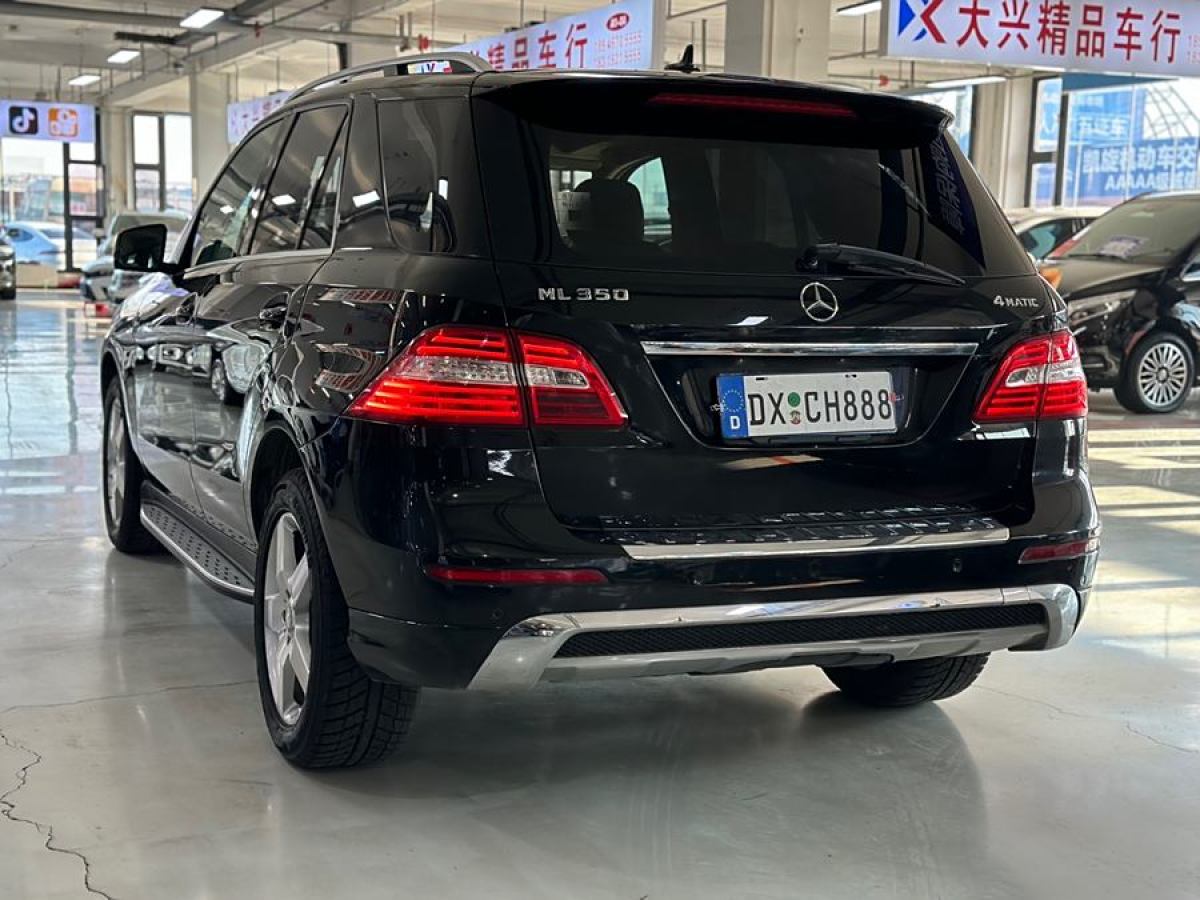 奔馳 奔馳M級(jí)  2012款 ML 350 豪華型圖片