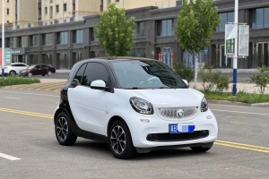 fortwo smart 1.0L 52千瓦硬顶灵动版