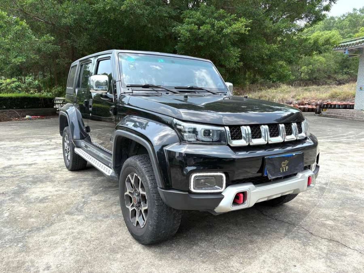 北京 BJ40  2018款 PLUS 2.3T 自動四驅(qū)旗艦版圖片