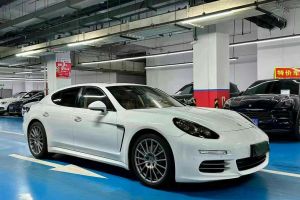 Panamera 保时捷 Panamera Turbo S Executive [ Turbo S Executive 4.8T