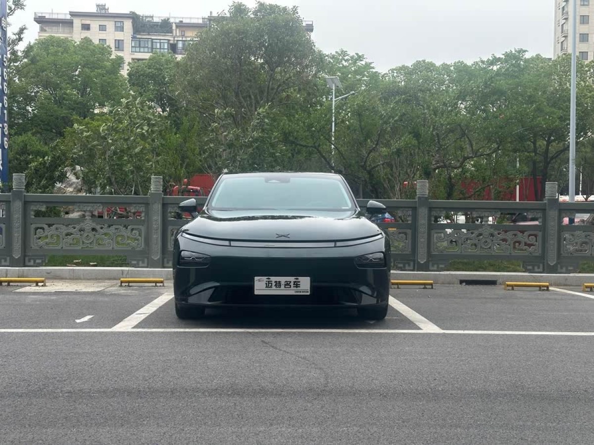 小鵬 P7  2022款 670N+圖片