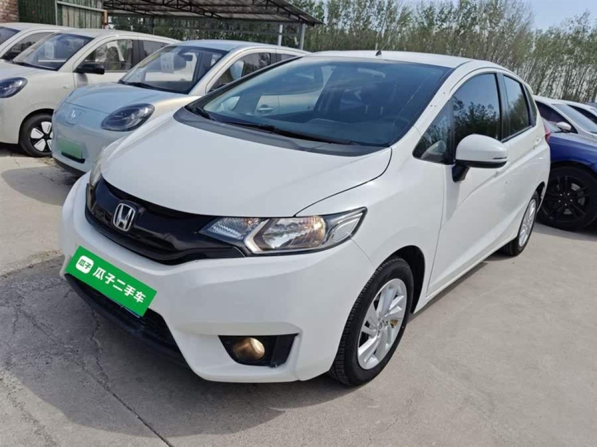 本田 飛度  2014款 1.5L SE CVT時(shí)尚型圖片