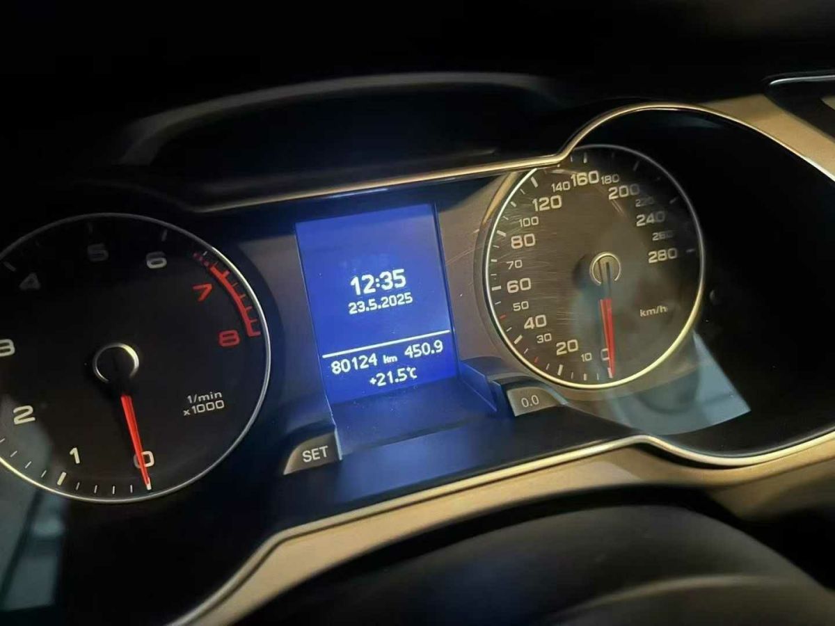 奧迪 奧迪A4L  2016款 A4L 30TFSI 舒適型圖片
