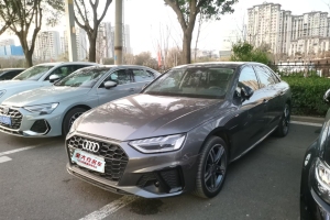 奥迪A4L 奥迪 40 TFSI 豪华动感型