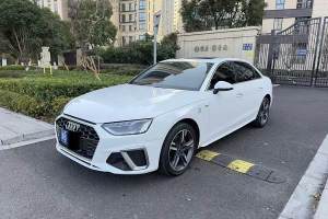 奧迪A4L 奧迪 40 TFSI 時尚動感型