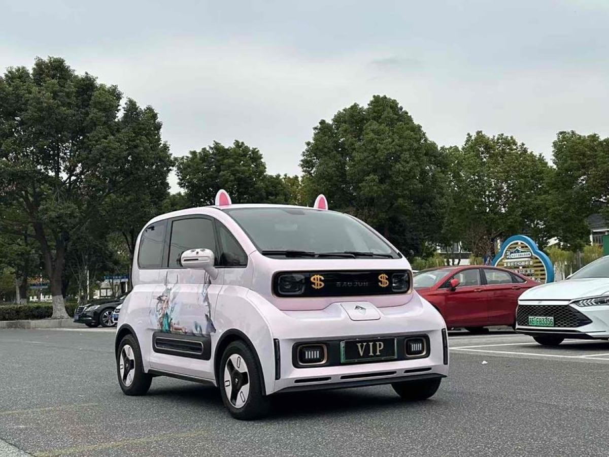 2024年2月寶駿 寶駿KiWi EV  2022款 設(shè)計(jì)師輕享版 三元鋰