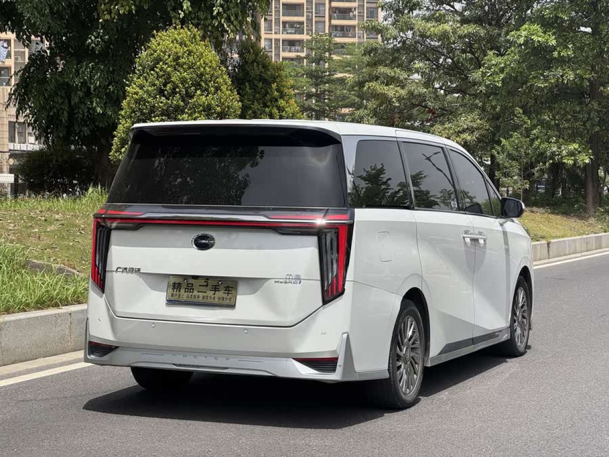 廣汽傳祺 M8  2024款 宗師系列 400T 至尊版圖片