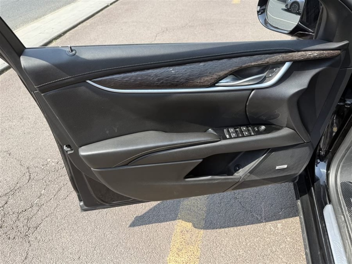 凱迪拉克 XTS  2018款 28T 精英型圖片